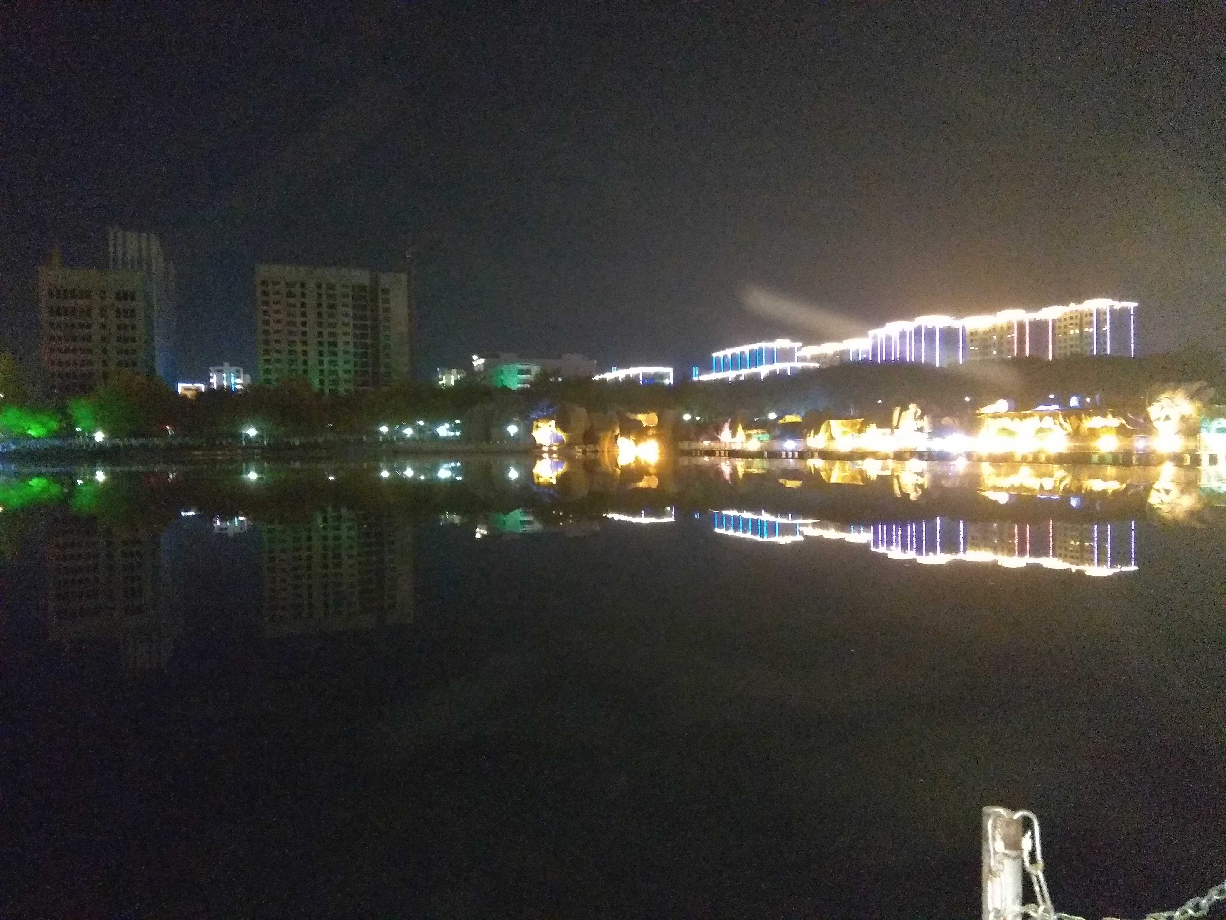 石河子夜晚